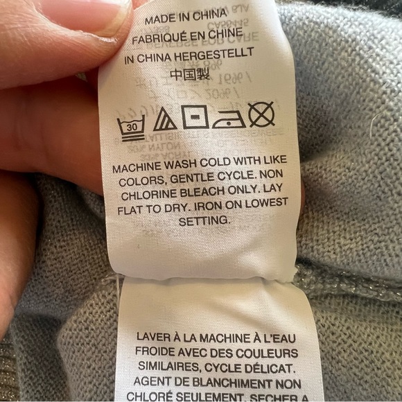 J. Crew J4235 Shimmering Light Blue Lurex Wrap Wool Blend Sweater Size XS - Picture 6 of 7